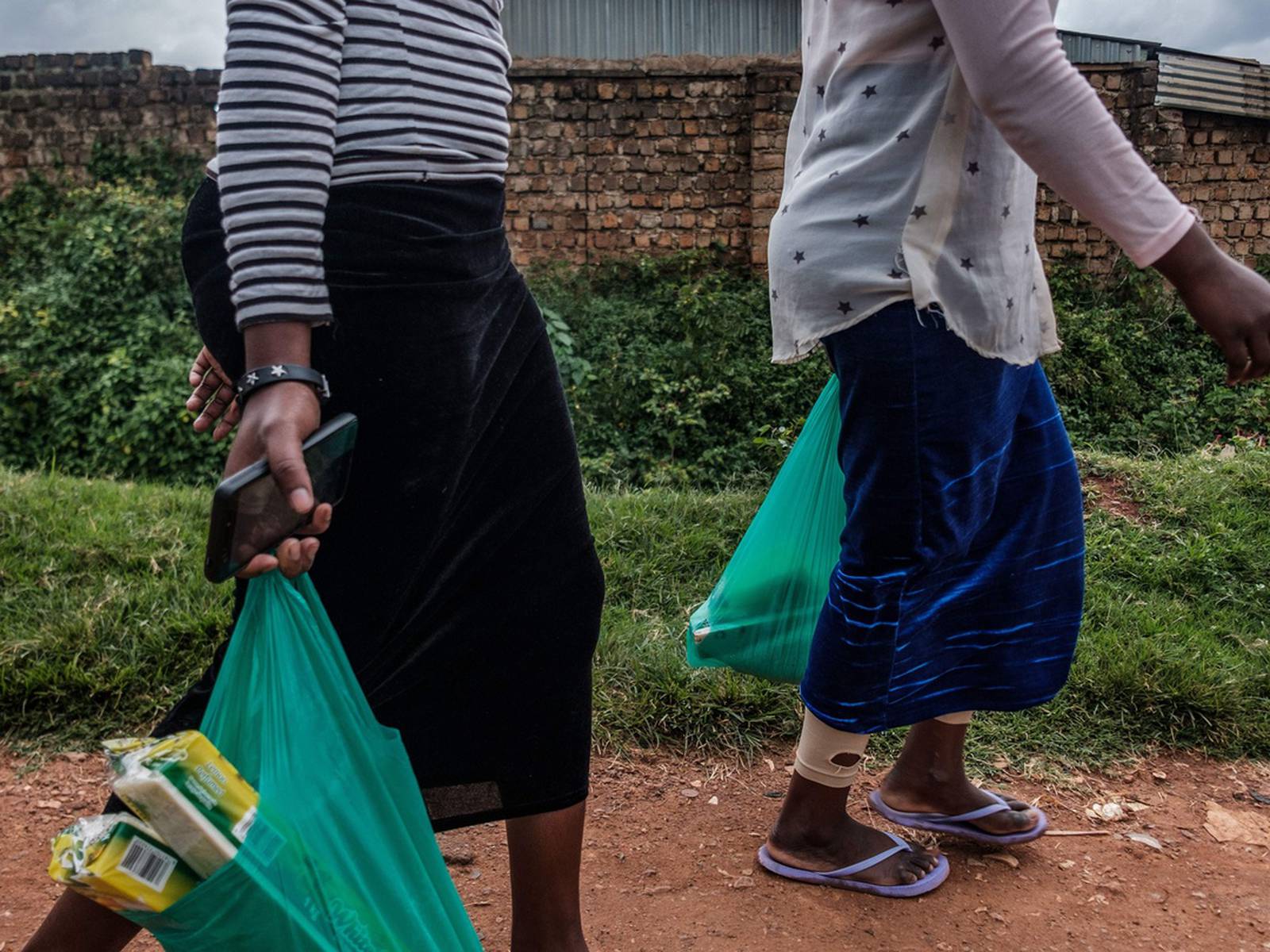Escort girls in Nakasongola