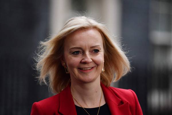 Liz Truss to lead UK Brexit negotiations after Frost quits