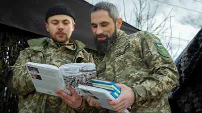 Reading on the frontline: Ukrainian soldiers find inspiration in bibliotherapy for military morale
