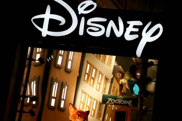 Disney buys 21st Century Fox for over €44bn