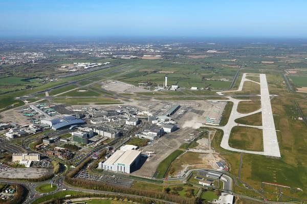 Plan to build tunnel under Dublin Airport runway ‘a waste of money’