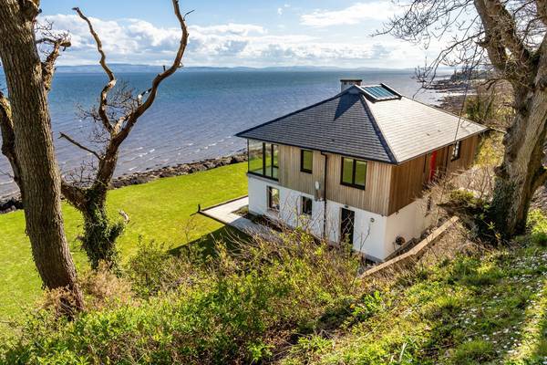 Waterside pavilion in Donegal designed by a ‘mother of modernism’ for €825k