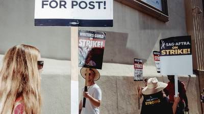 Irish actors take to picket line in Hollywood