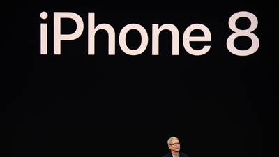 Shares in Apple drop after iPhone launch