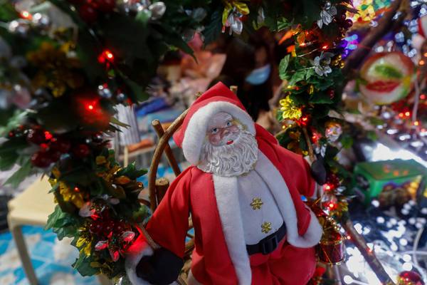 Stocktake: Investors hoping for Santa Claus rally