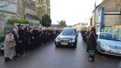 Former minister Joe Walsh laid to rest in west Cork