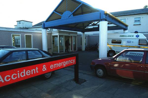 Four in five ambulance patients brought directly to ED, report finds