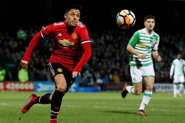 José Mourinho: Alexis Sánchez can cope with the pressure