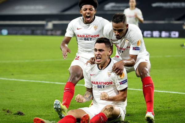 Late Sevilla winner sees Wolves crash out of Europe