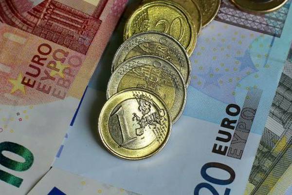 Assets held by Irish-resident SPEs valued at €965bn
