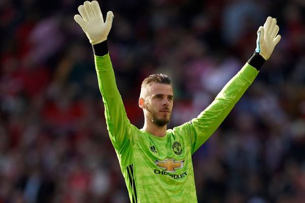 David De Gea signs new Manchester United contract