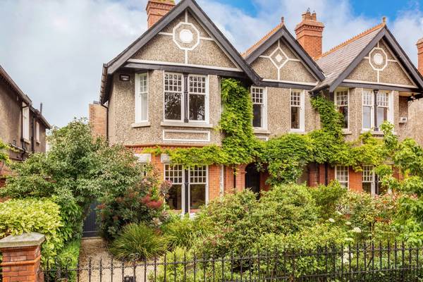 Model home on secluded Ranelagh road for €1.975m