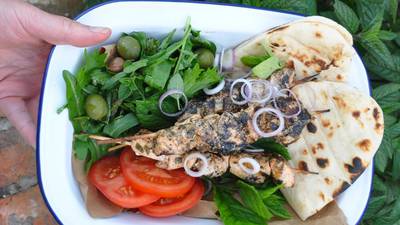 A Greek chicken souvlaki that is fun, fresh and familiar