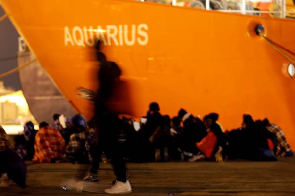 Italy to refuse to let humanitarian ship dock at its ports