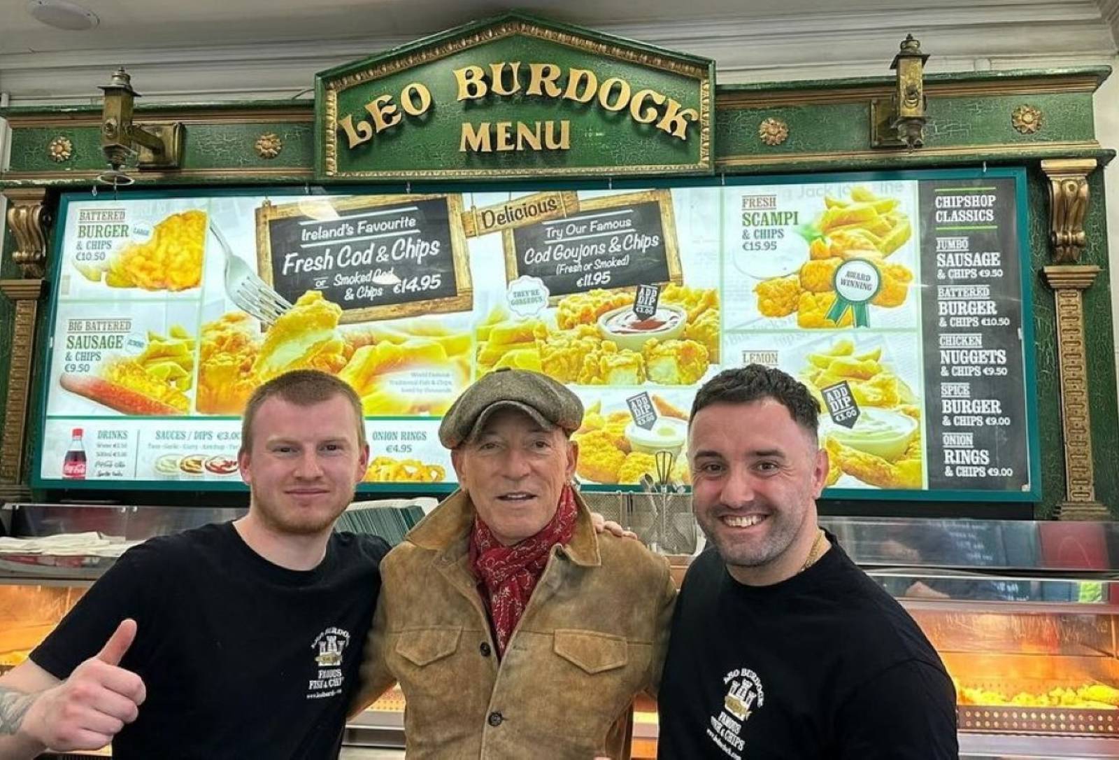 Bruce Springsteen dropped into Leo Burdock's for teh second time durign his Irish tour. Photpgraph: @leoburdockireland/Instagram