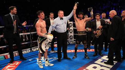 Jorge Linares defends WBA lightweight title against brave Anthony Crolla