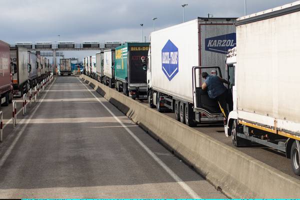 Calais problems will be ‘10 times worse than at Irish border’