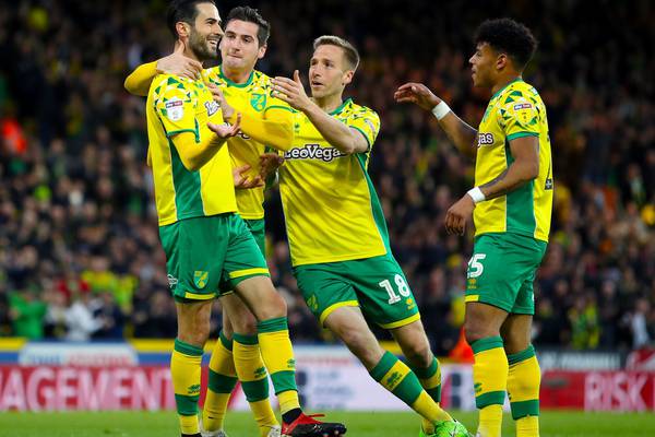 Norwich turn on the style to seal promotion to Premier League