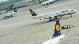 Lufthansa cancels  1,000 flights as court allows pilot strike