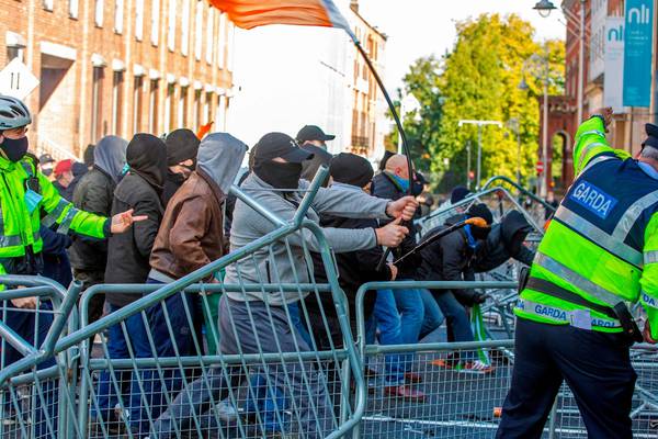 Violent clashes at anti-lockdown protest in Dublin condemned
