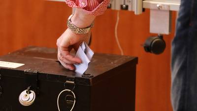 Slim majority believe Irish abroad should vote in presidential elections