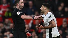 Fulham have three sent off as Fernandes settles stormy tie for Manchester United
