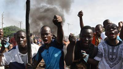 Burkina Faso army converges on capital to disarm coup leaders