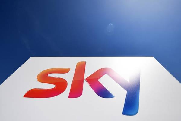 Comcast outbids Fox with €34bn winning bid for Sky