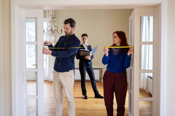 Call my agent: 10 questions to ask when buying a property