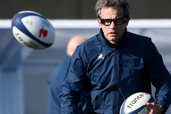 Six Nations: French government give France green light to play on