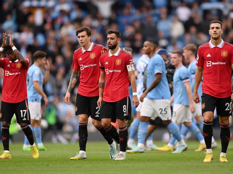 United fold like a ‘pack of cards’ against City