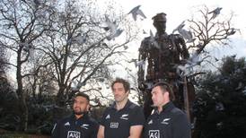 All Blacks visit WW1 Hauntings Soldier sculpture in St Stephen’s Green