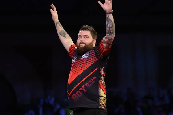Michael Smith ends Gerwyn Price’s World Championship reign in 5-4 thriller
