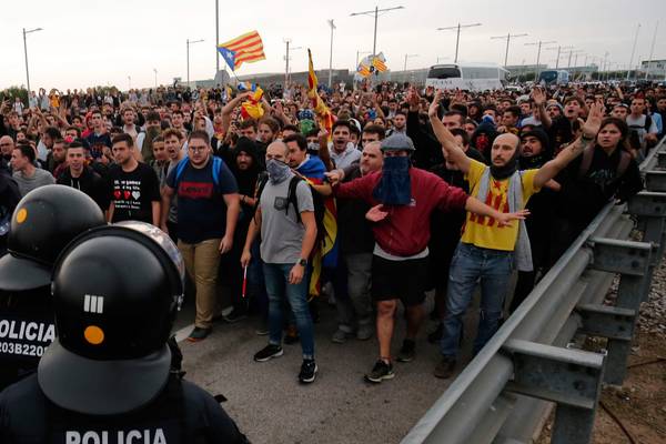Barcelona in the eye of the storm as Catalan crisis deepens