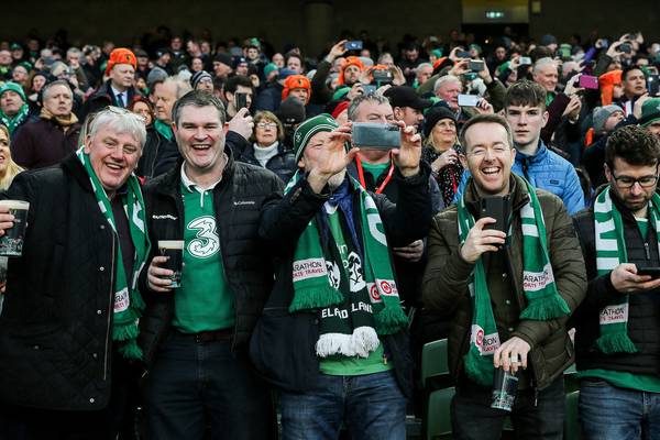 Should fans be allowed drink in the stand at sporting events?