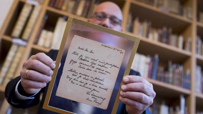 Anne Frank poem sells  at auction for €140,000