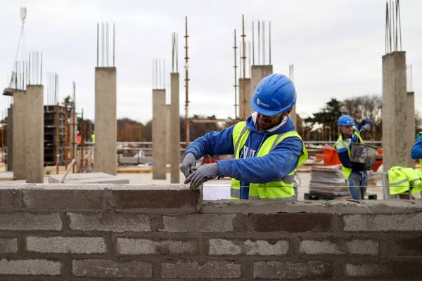 Construction faces further Covid-19-fuelled decline, survey warns