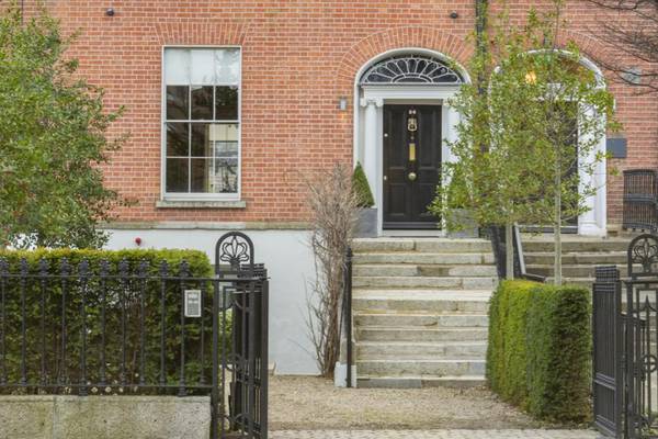 Luxurious Georgian on Leeson Street with separate mews for €2.95m