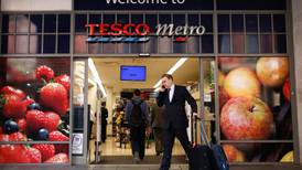 Tesco reports second straight quarter of UK sales growth