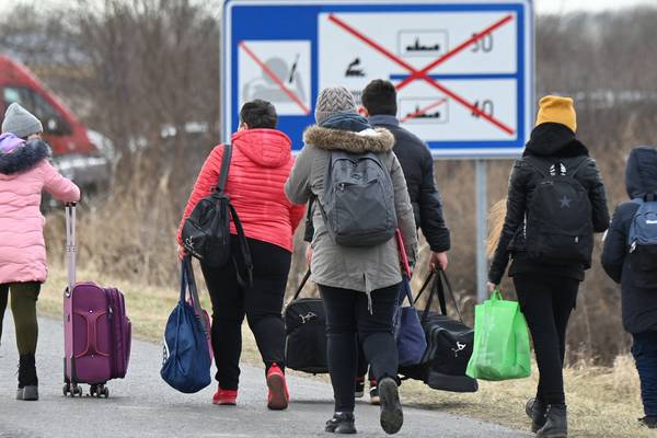 Preparations under way to receive thousands of Ukrainian refugees