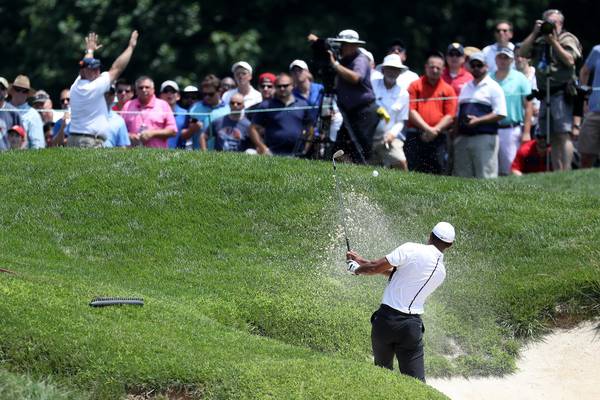 Tiger Woods slips six shots off leaders in Maryland