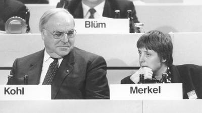 Merkel ‘couldn’t eat properly with a knife and fork’ - Kohl