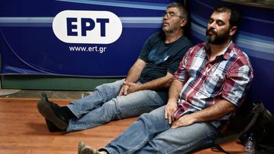 Journalists refuse to leave suspended Greek broadcaster