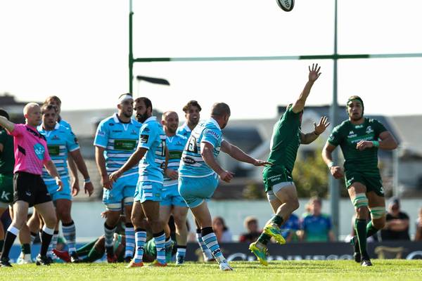 Connacht denied as last gasp penalty hits post