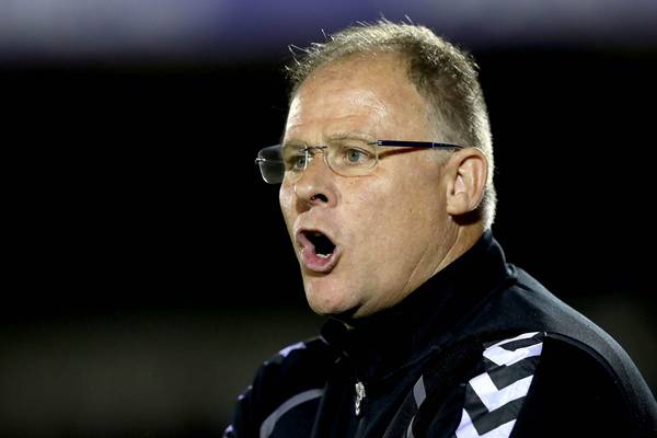 Neil McDonald leaves Limerick FC to join Scunthorpe United