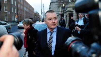 IAG boss Willie Walsh warns of Dublin move for BA