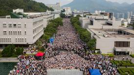 Hong Kong students boycott classes, demand democracy