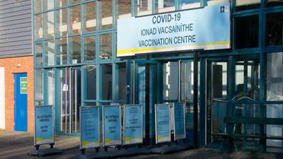 Covid-19: Second booster vaccines offered to people aged 18 to 49