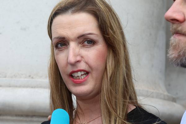Vicky Phelan rejects notion HSE chief first heard of her case last week