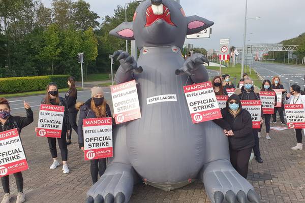 Estée Lauder staff at Dublin airport plan further strike action